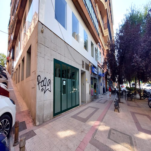 LOCAL DE 295M2 EN EL CENTRO DE CÁCERES 360 virtual tour cover